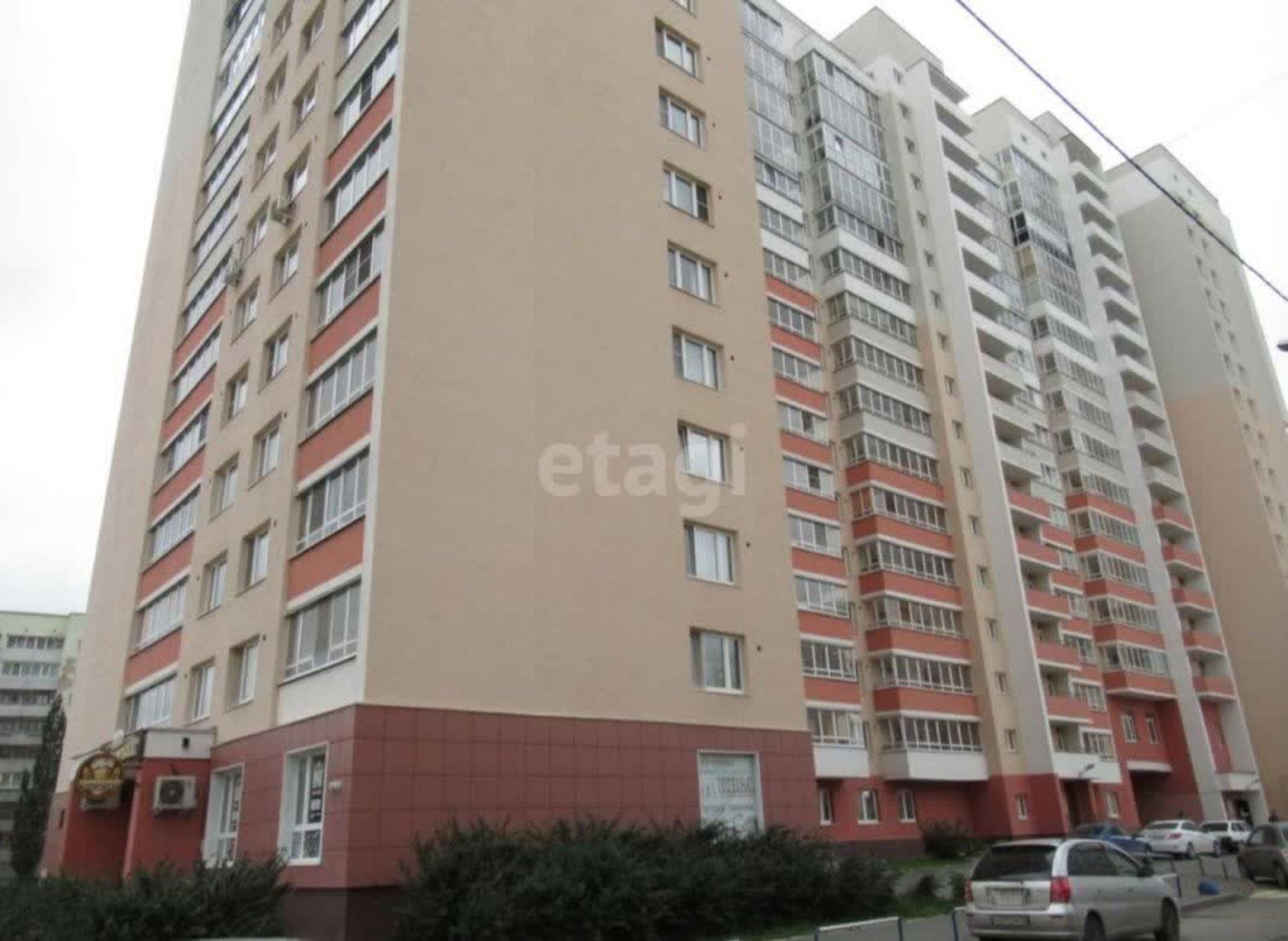 Купить квартиру за 8 050 000 рублей на Шефская, 108