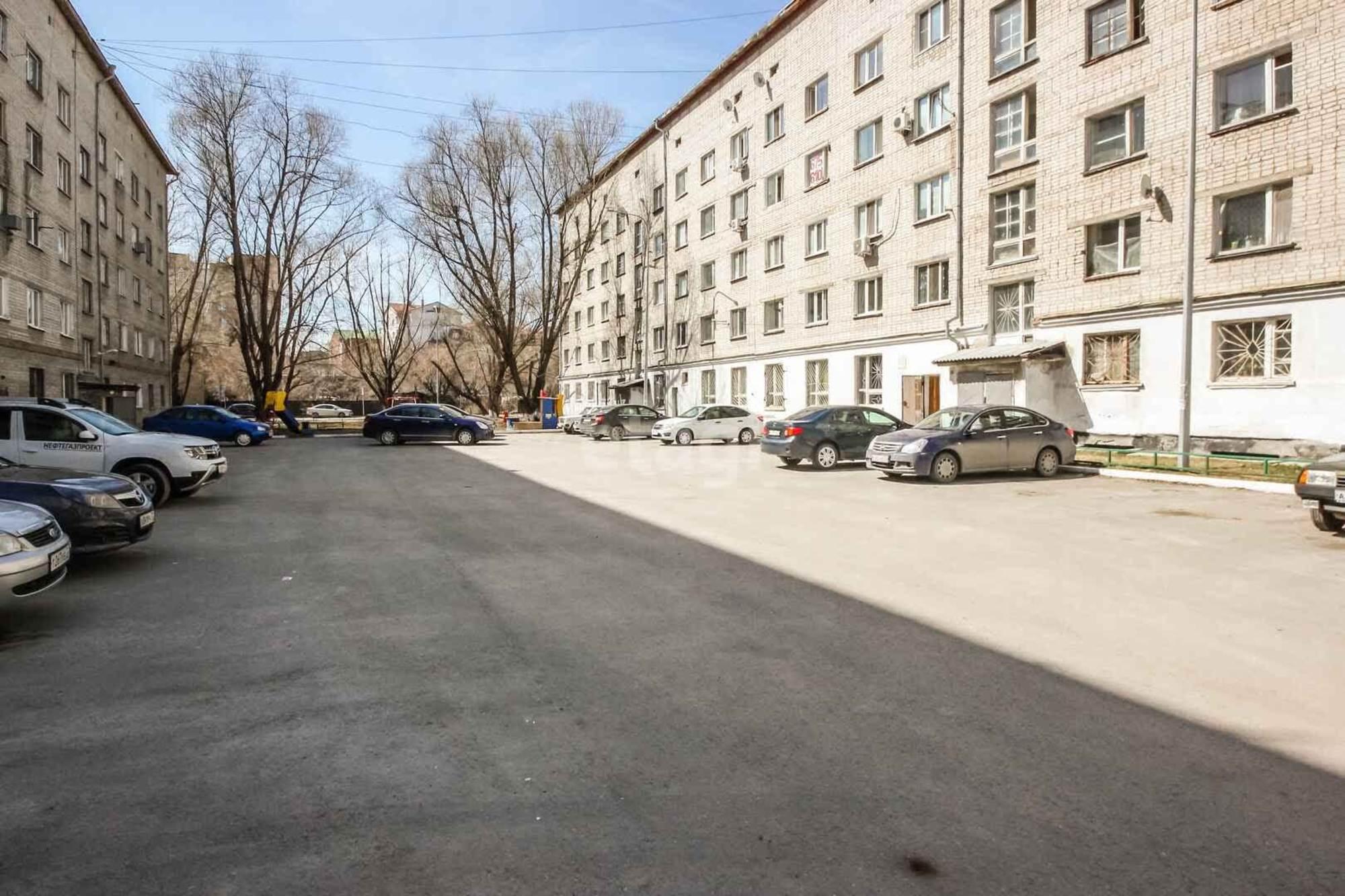 Купить комнату за 2 600 000 рублей на Сургутская, 2