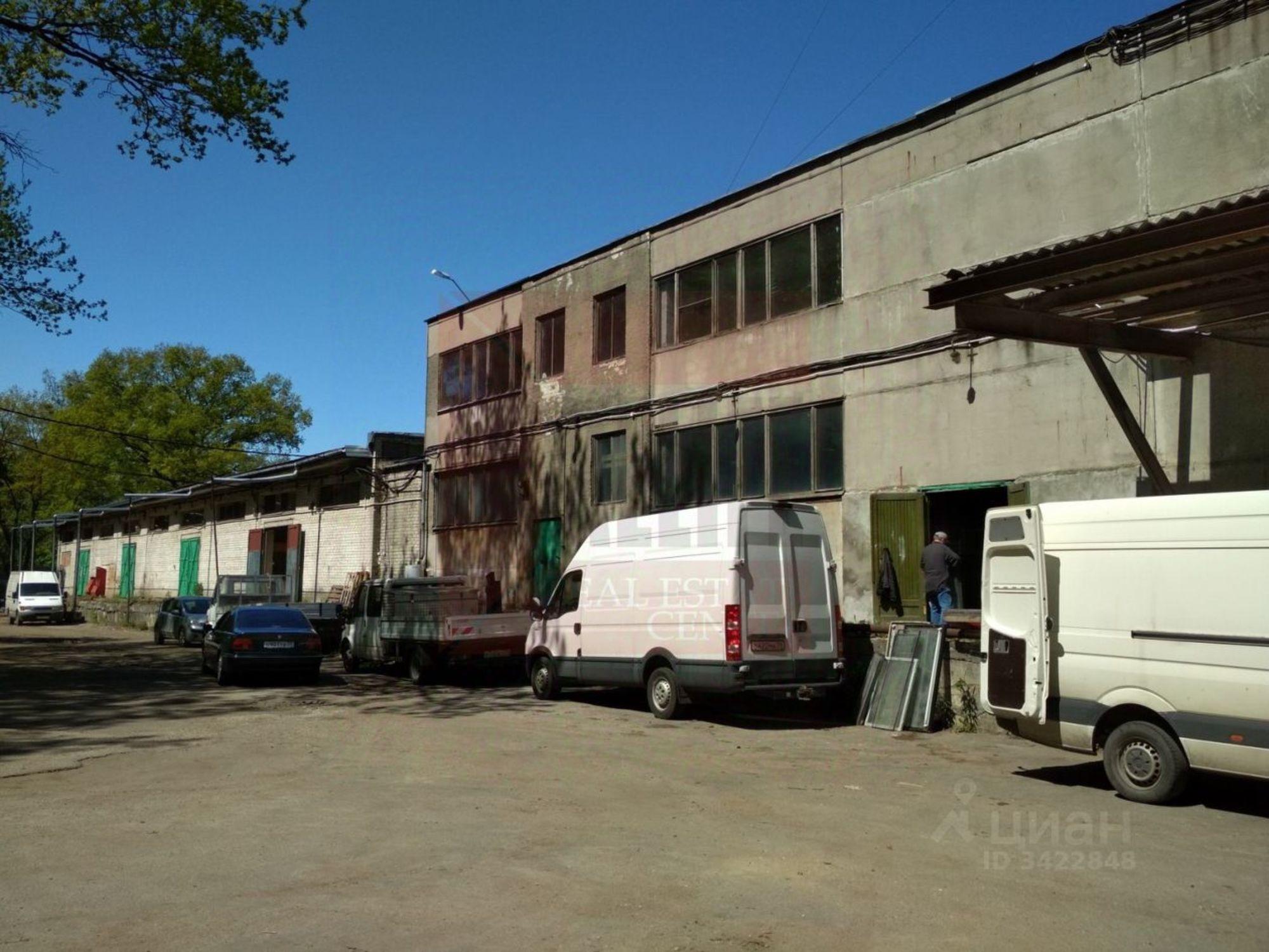 Купить складское помещение за 1 277 140 рублей на Ижорская улица, 30
