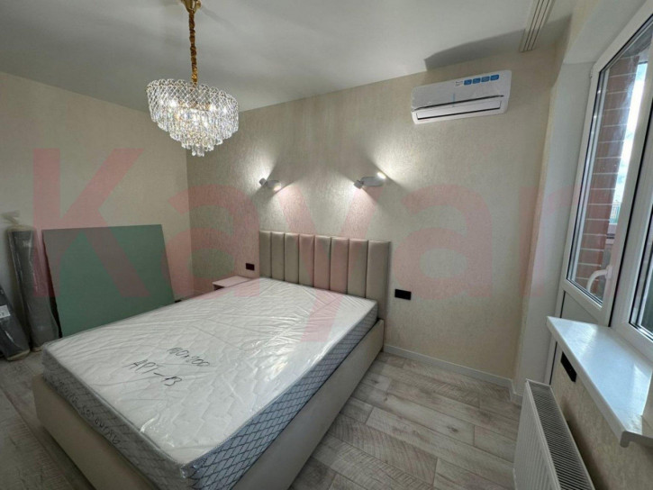 2-комн квартира Котанова ул.