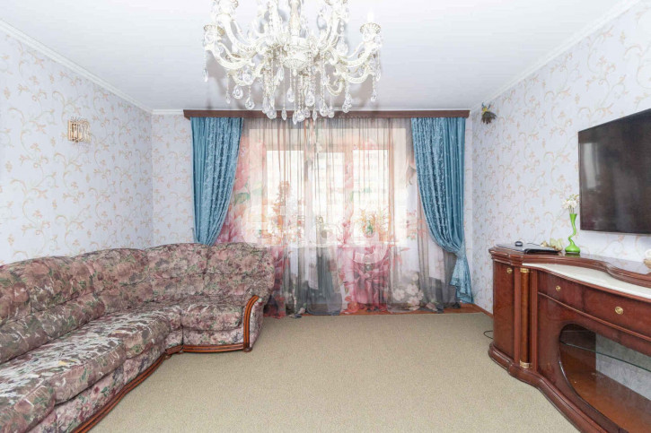 3-комн квартира Чернышевского, 2б/6