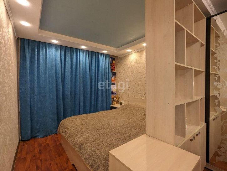 2-комн квартира Осипенко, 41