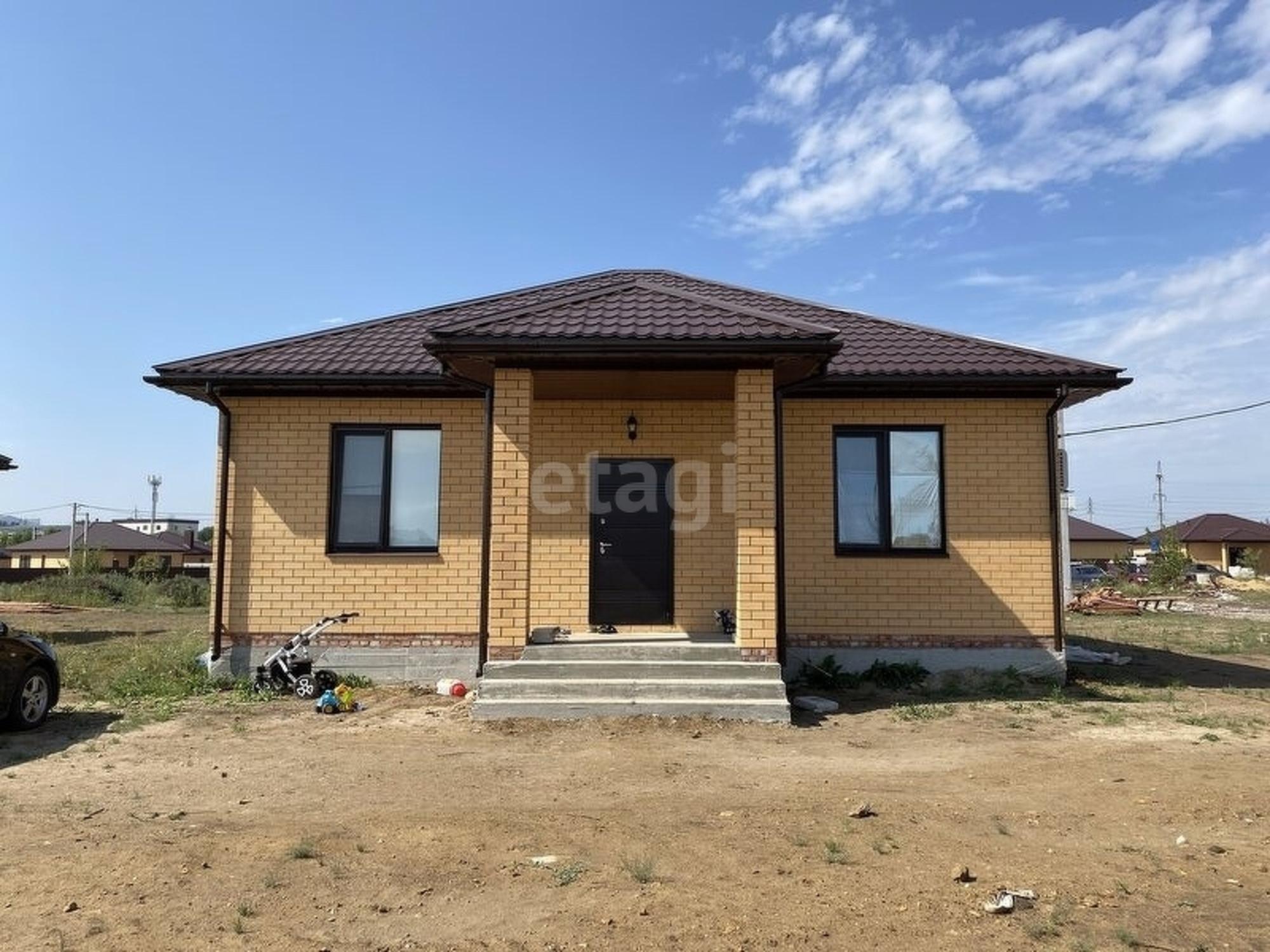 Купить дачу, дом, коттедж за 9 900 000 рублей на Плодородная улица