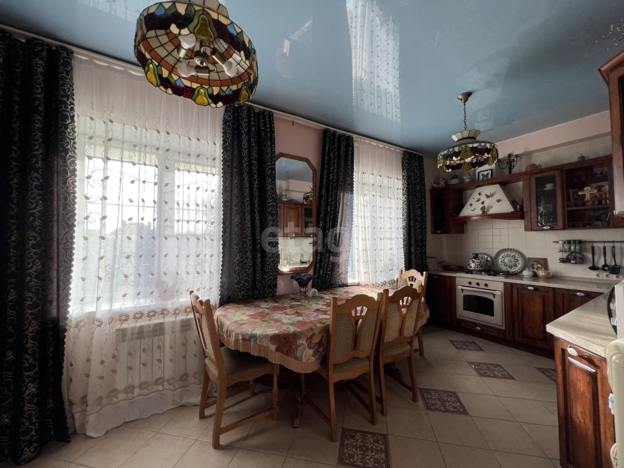 Купить дачу, дом, коттедж за 16 500 000 рублей на Дубовская улица