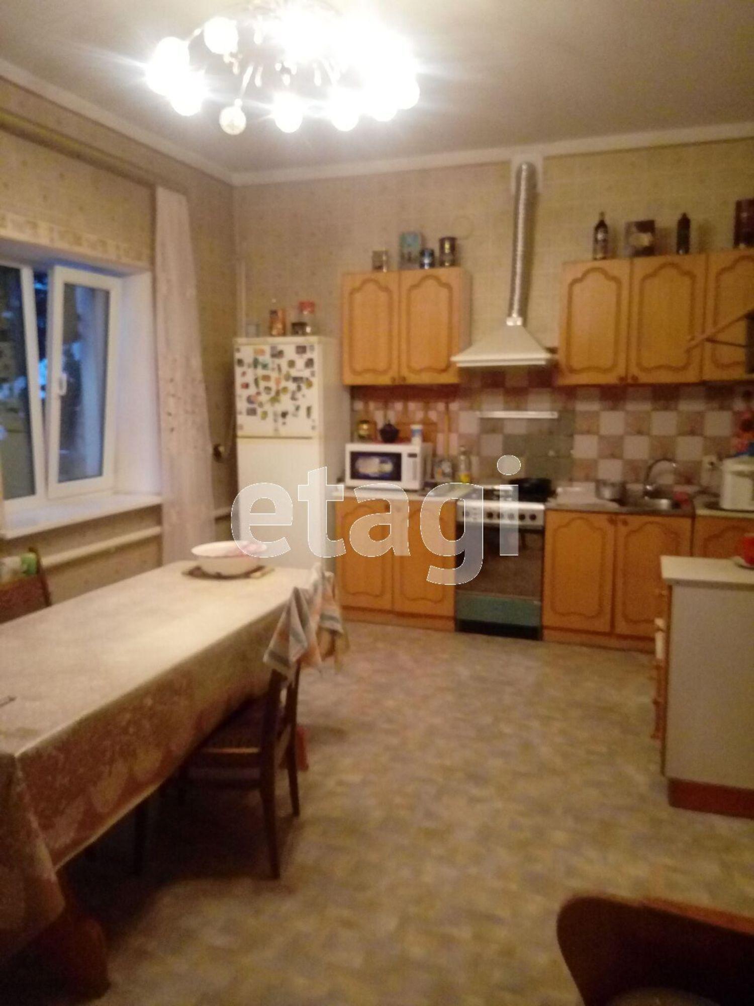 Купить дачу, дом, коттедж за 15 000 000 рублей