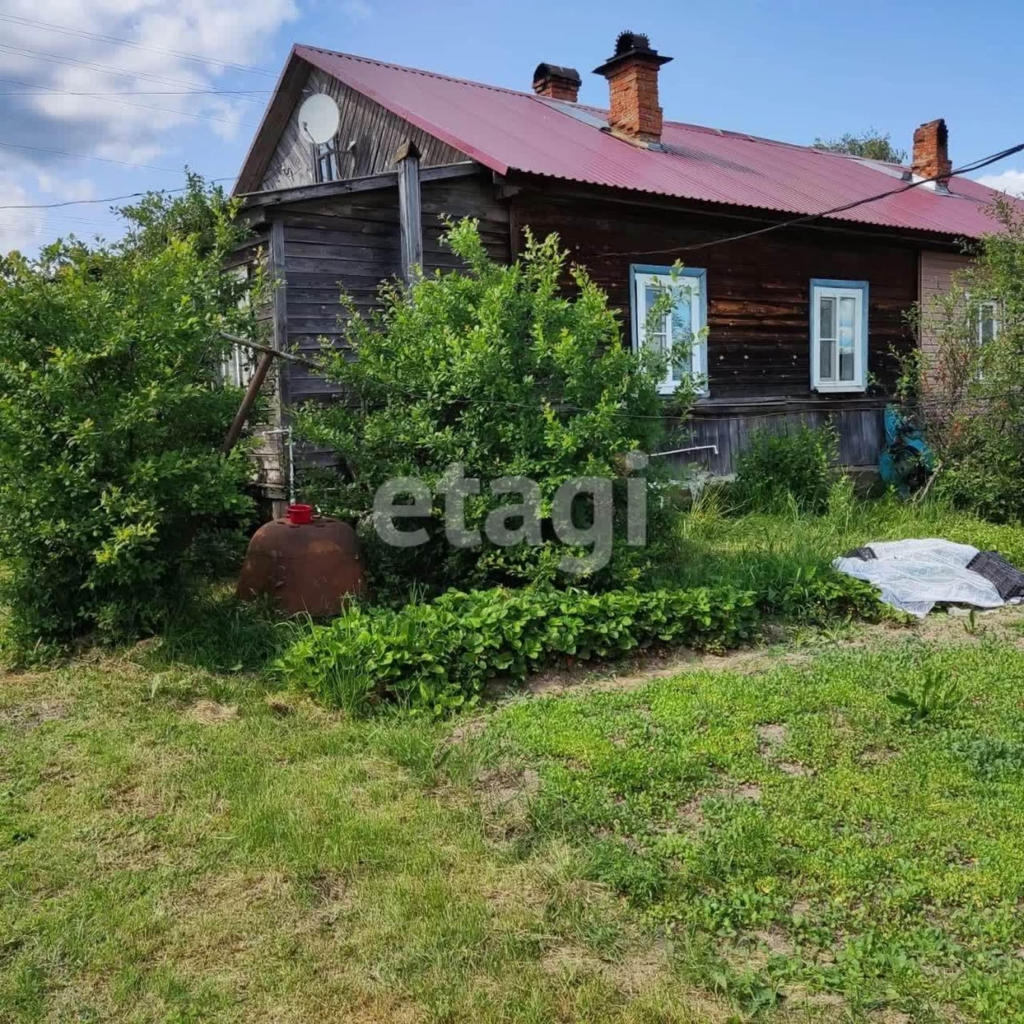 Купить дачу, дом, коттедж за 900 000 рублей на Садовая, 8