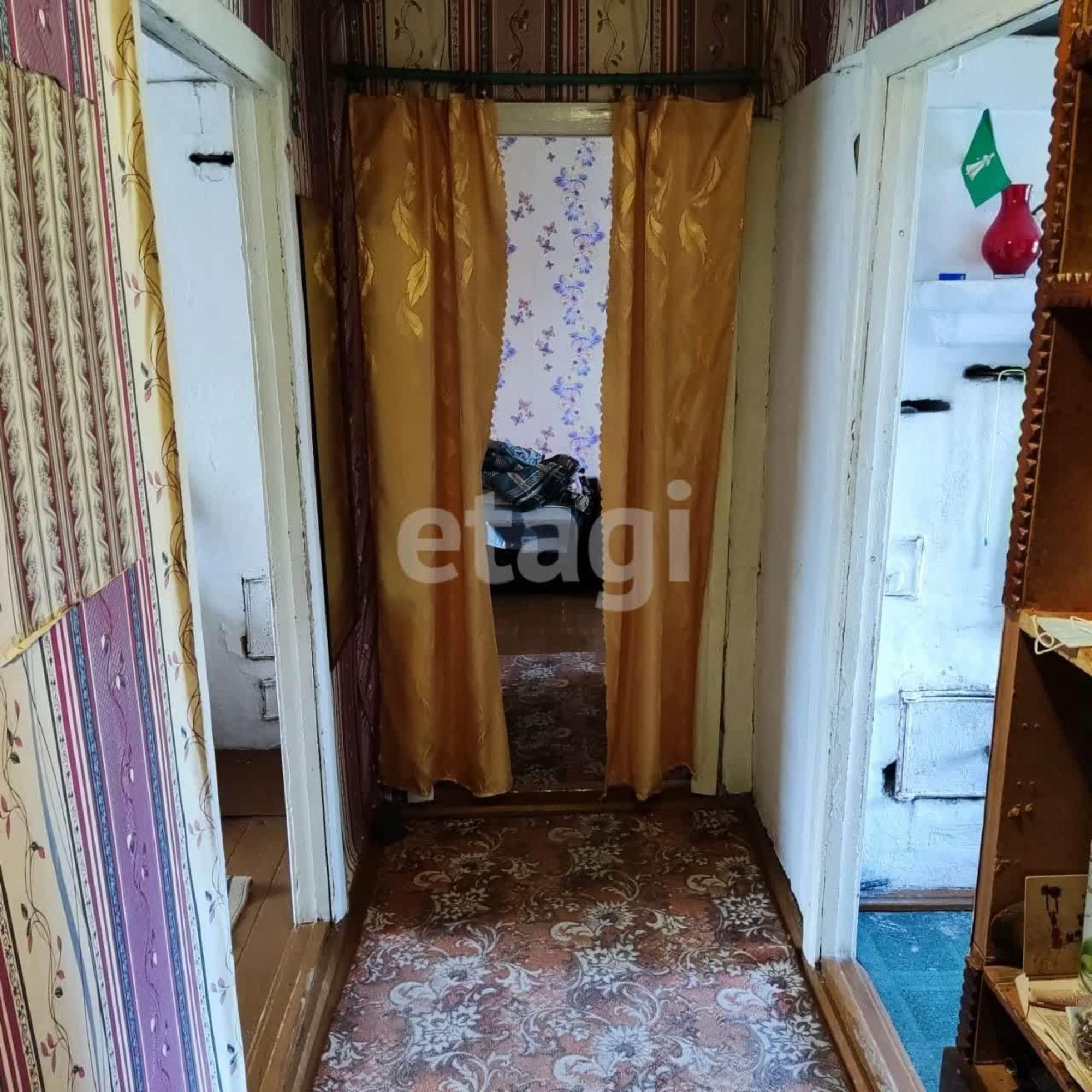 Купить дачу, дом, коттедж за 900 000 рублей на Садовая, 8