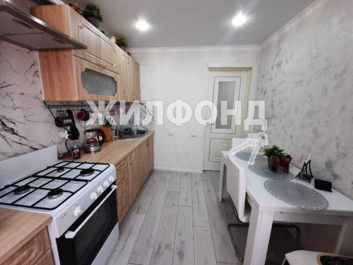 3-комн квартира Салогубова улица, д.5