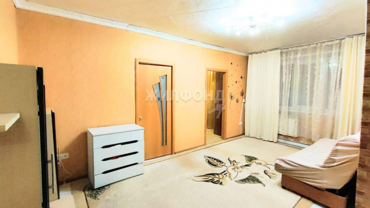3-комн квартира Дзержинского улица, д.3