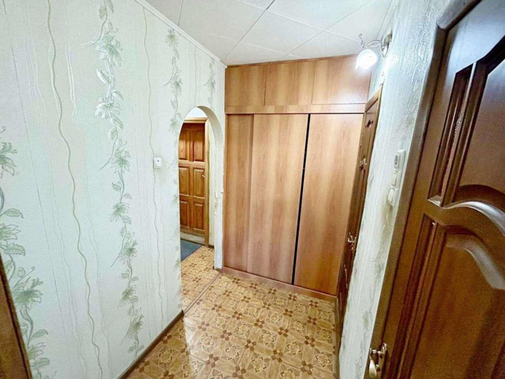 2-комн квартира Буденного улица, 6