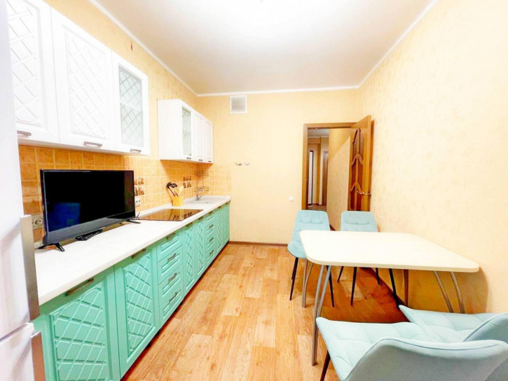 1-комн квартира Есенина улица, 8а