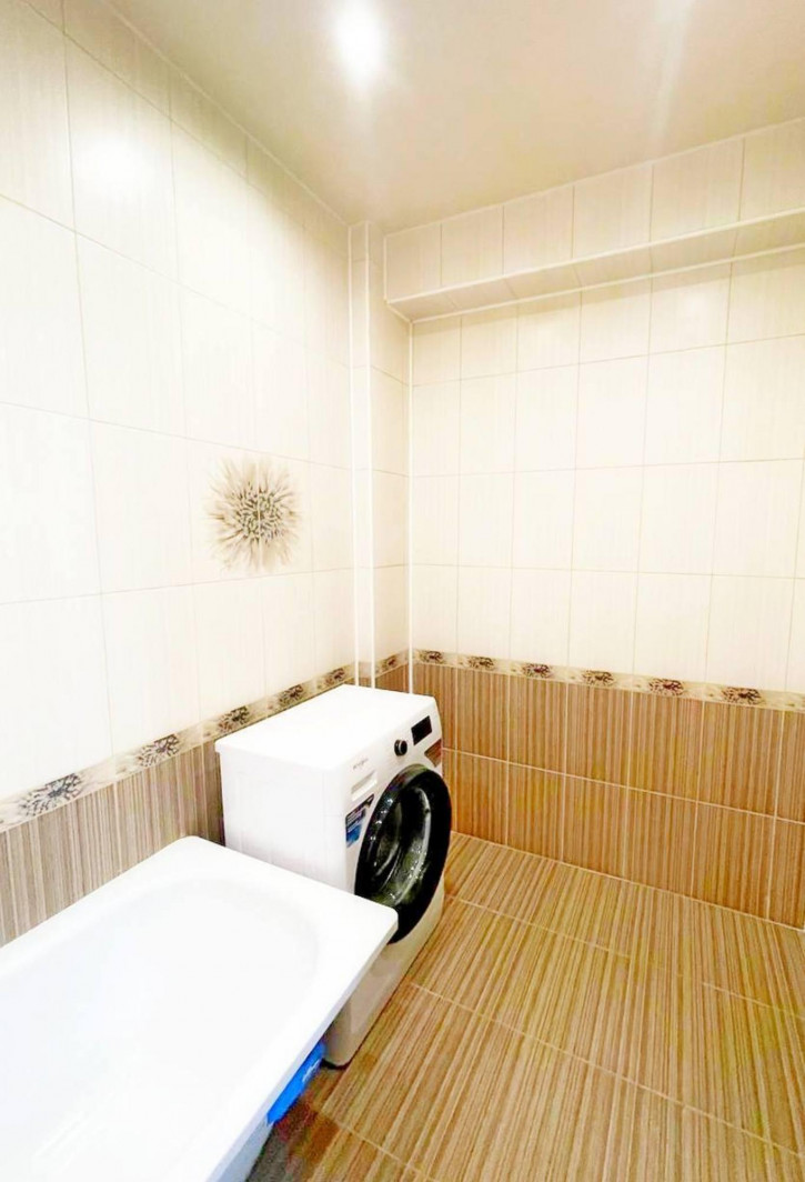 1-комн квартира Есенина улица, 8а