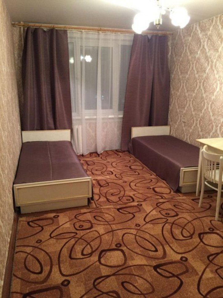 2-комн квартира Строителей пр-кт, 15