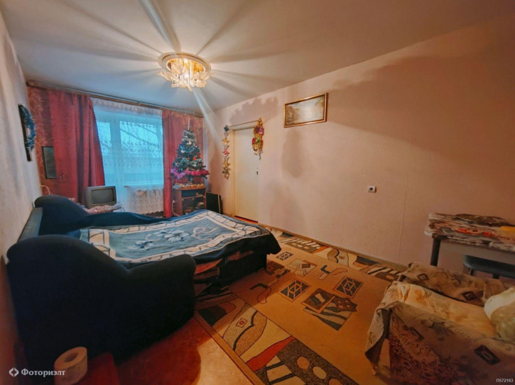 3-комн квартира Омская ул, 19