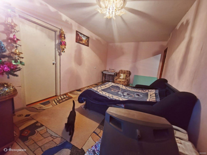 3-комн квартира Омская ул, 19