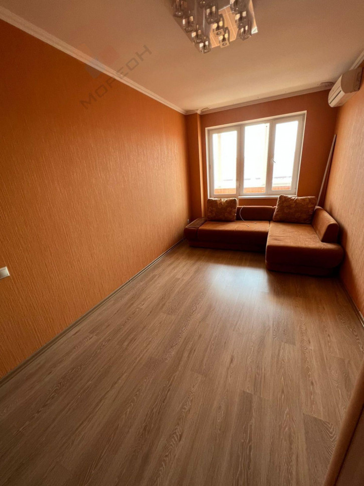2-комн квартира Владимирская ул, 5