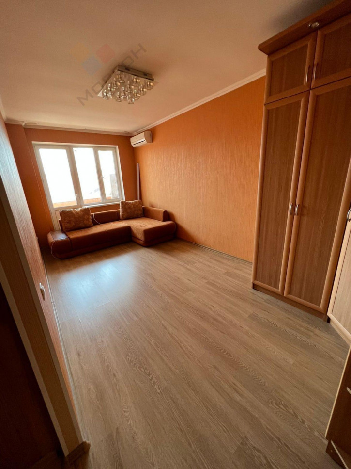 2-комн квартира Владимирская ул, 5