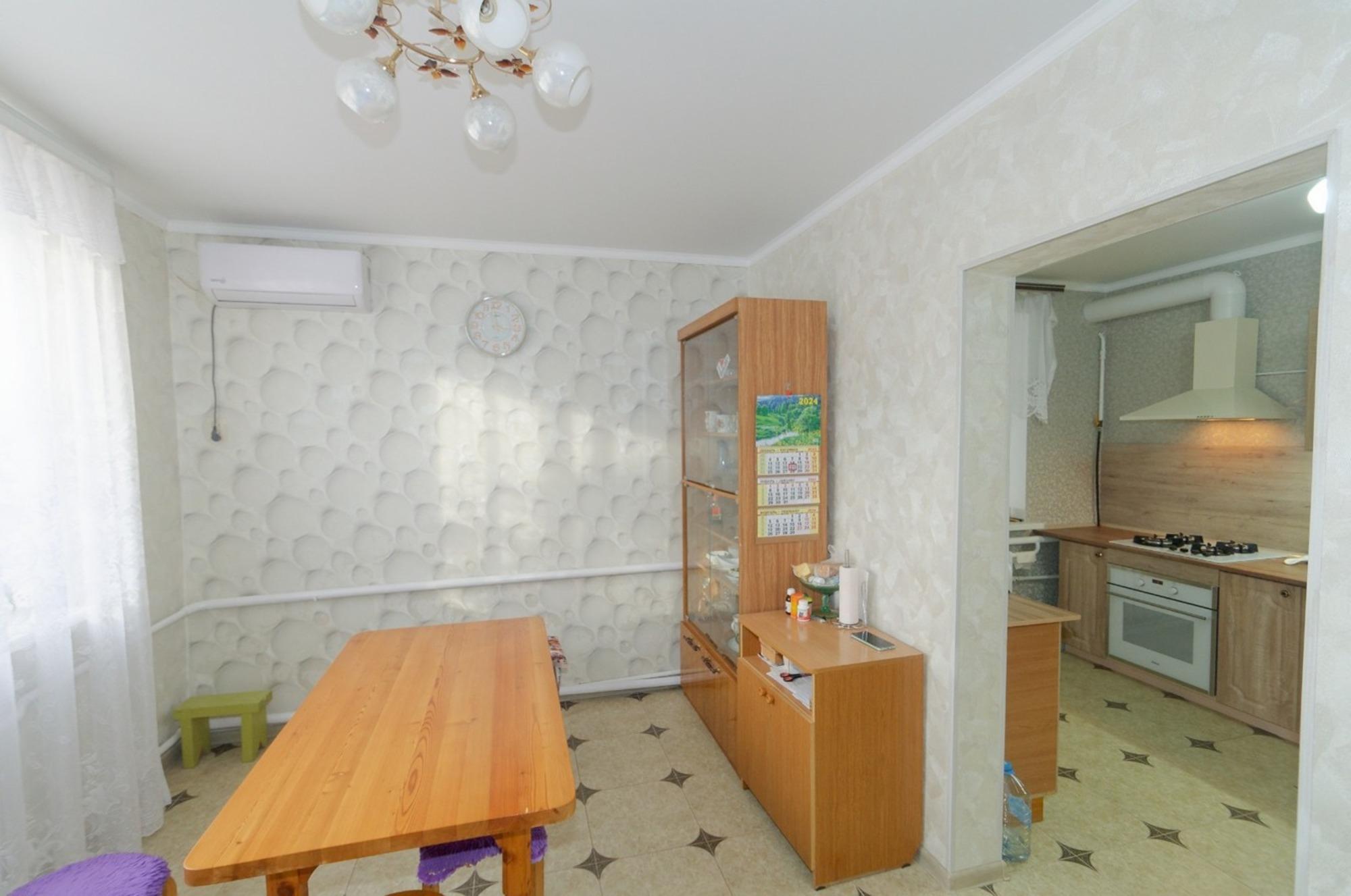 Купить дачу, дом, коттедж за 11 500 000 рублей на Восточная улица