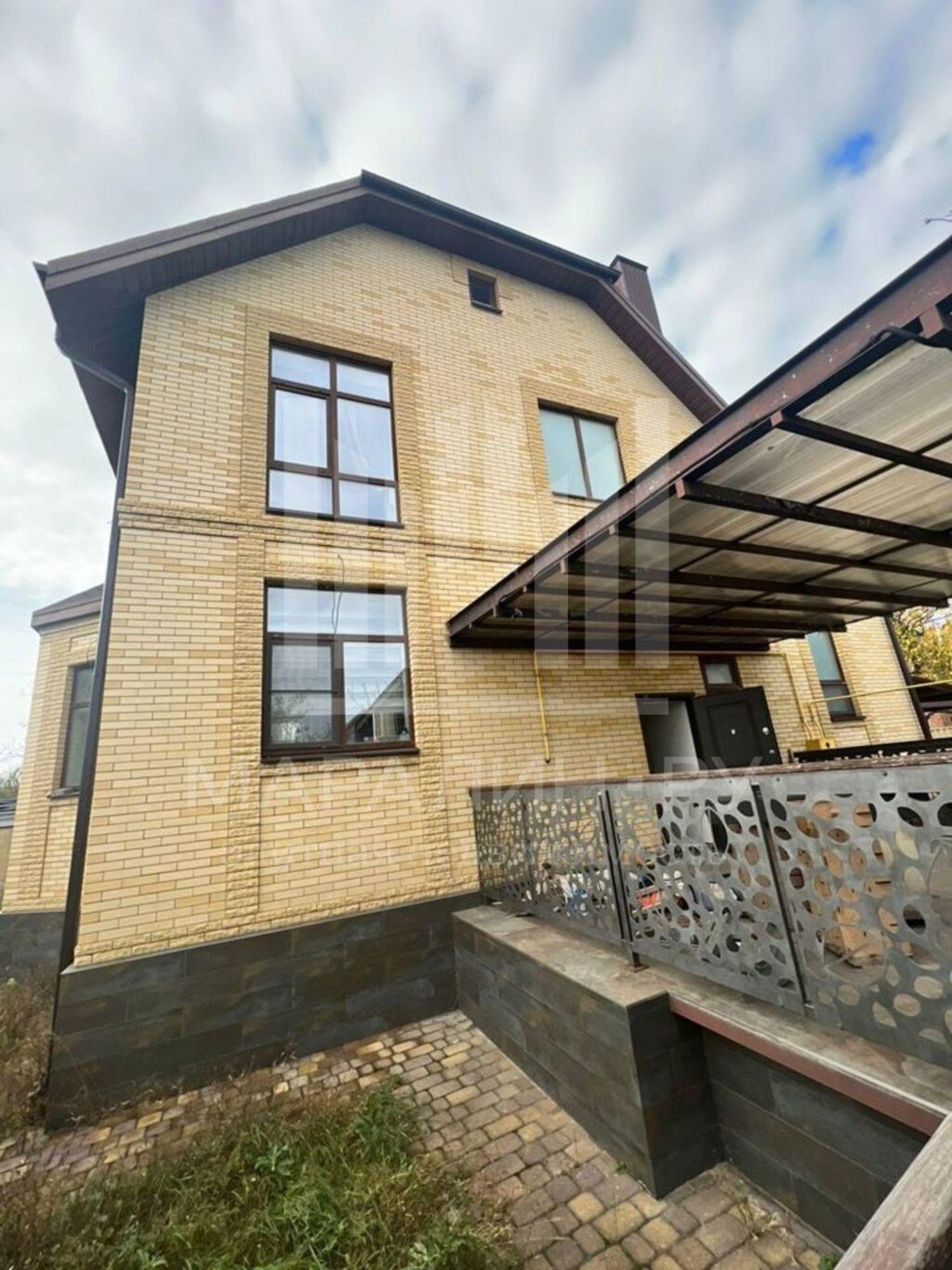 Купить дачу, дом, коттедж за 15 000 000 рублей на Береговая, 33