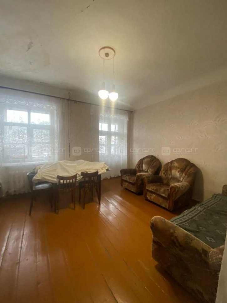 3-комн квартира ул. Социалистическая, дом 9
