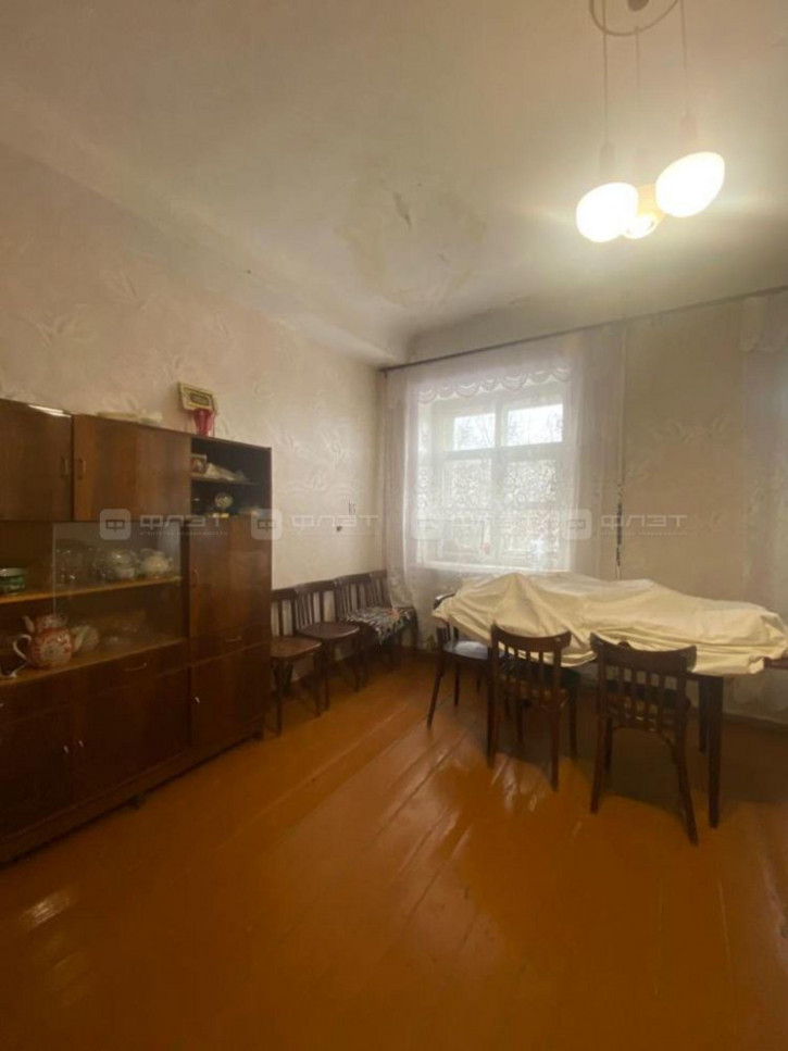 3-комн квартира ул. Социалистическая, дом 9
