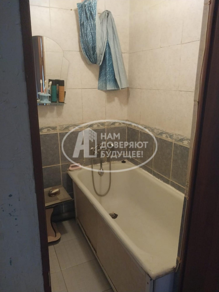 4-комн квартира улица Чайковского, 6Б