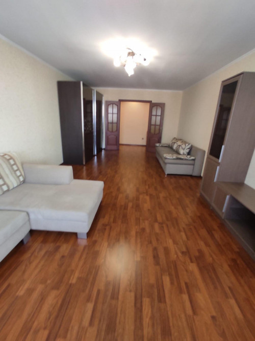 Продажа 3-комн квартиры Еловая аллея, 63А