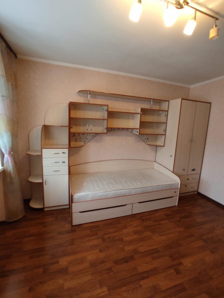3-комн квартира Еловая аллея, 63А