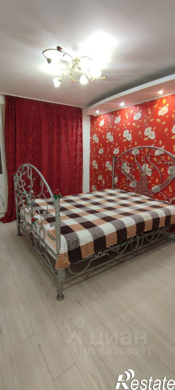 Комната улица Героя Аверкиева, 12,  д. 12