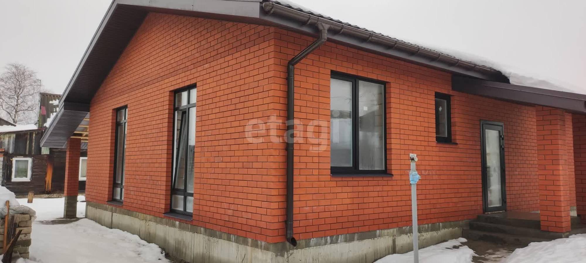 Купить дачу, дом, коттедж за 6 700 000 рублей на улица Дзержинского