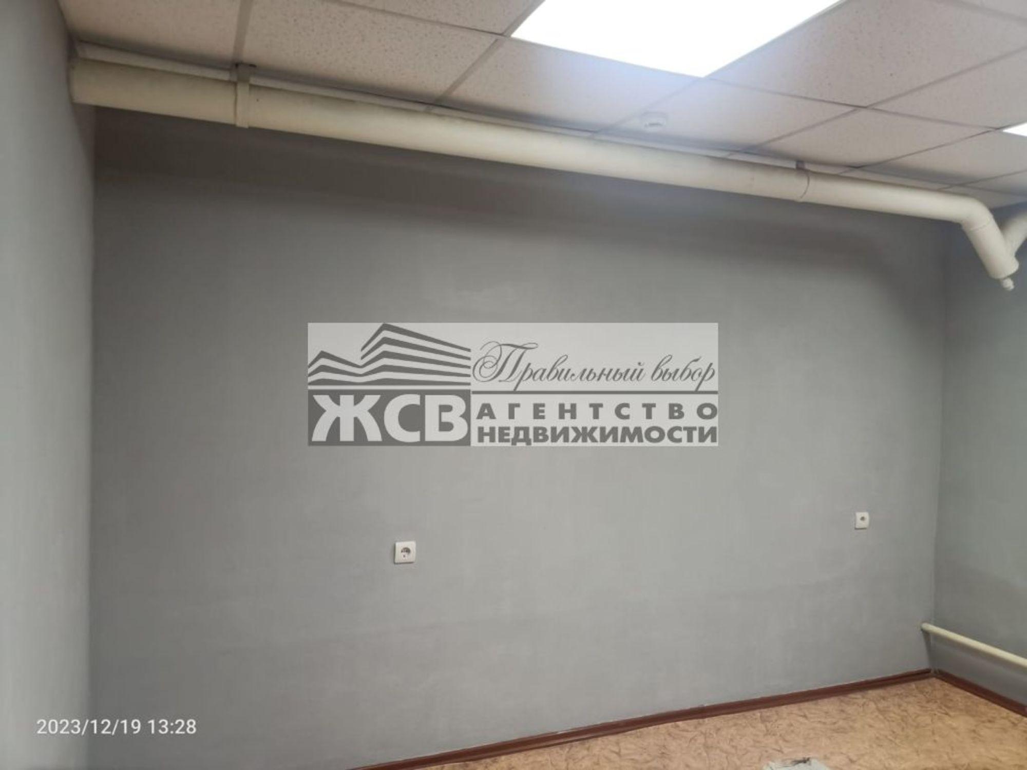 Сдать офис, помещение под офис за 10 800 рублей на Героя Советского Союза Сутырина ул, 8а к1
