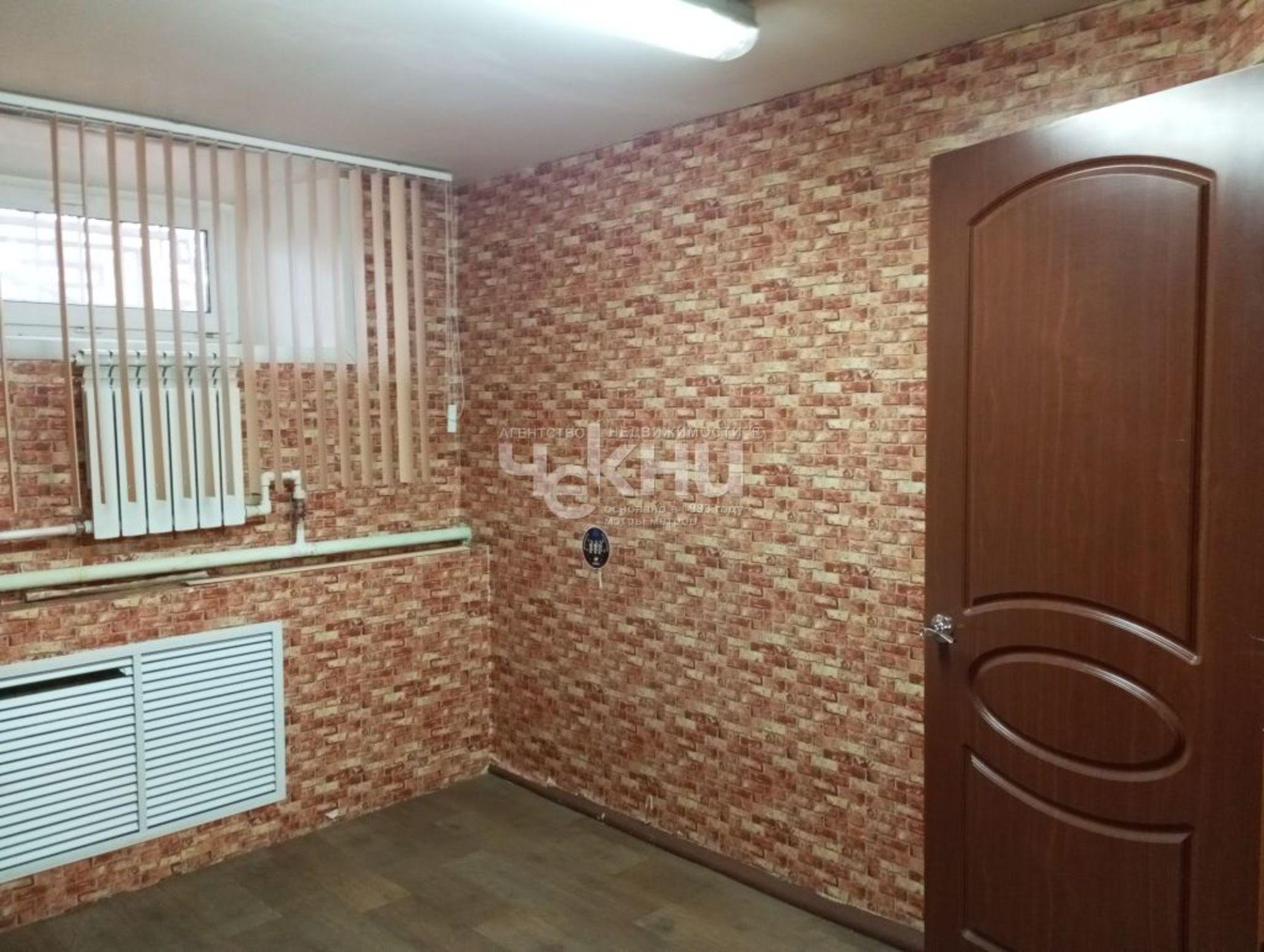 Сдать торговое помещение за 55 000 рублей на Октябрьской Революции ул, 39
