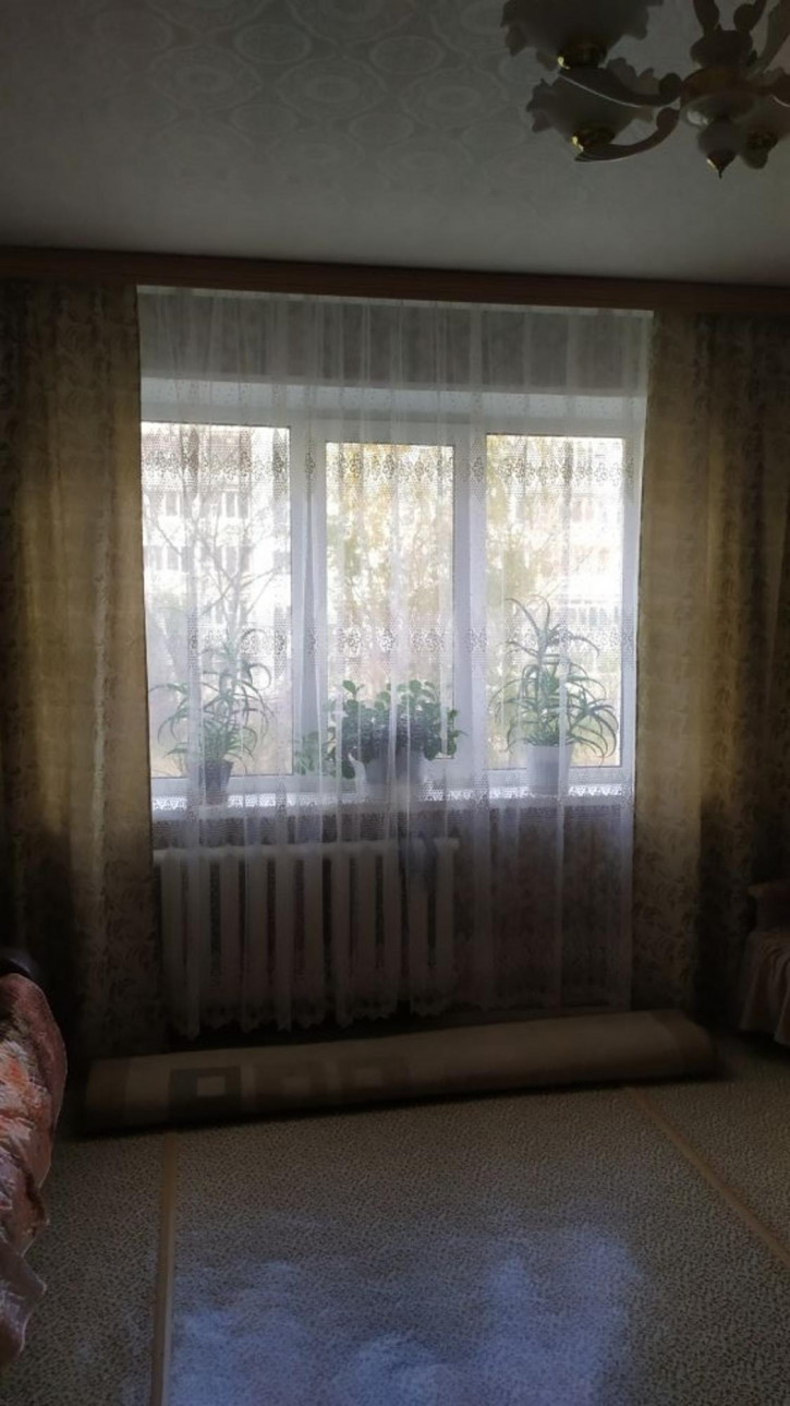 3-комн квартира Строкина ул, 10