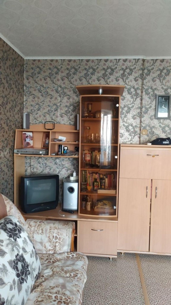 3-комн квартира Строкина ул, 10