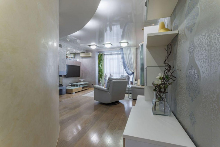 4-комн квартира Варварская ул, 40б