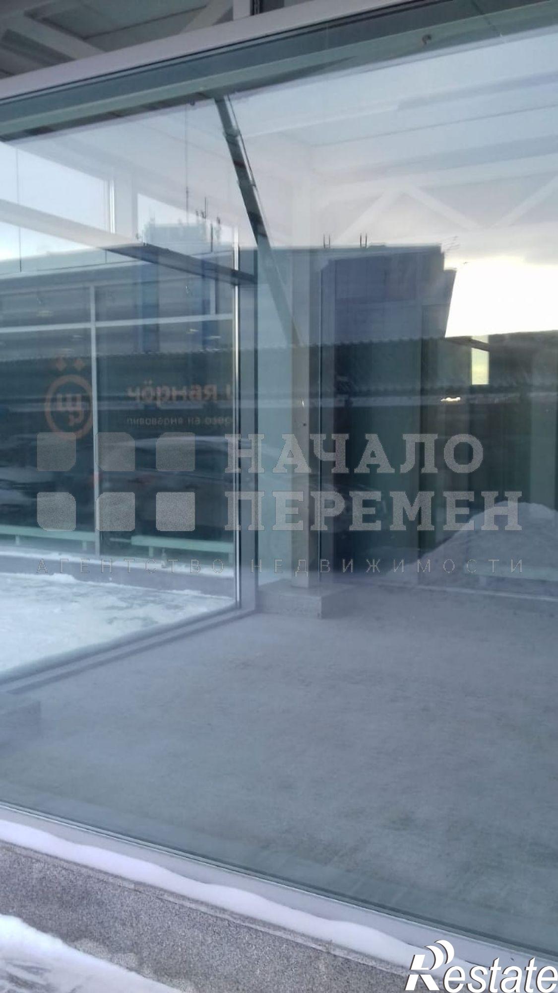 Сдать торговое помещение за 87 000 рублей на Красный пр-кт, 153