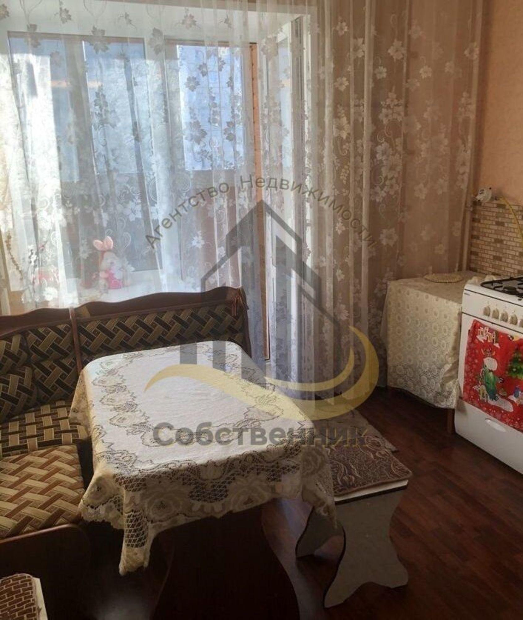 Сдать квартиру за 12 000 рублей на Севастопольская ул, 105