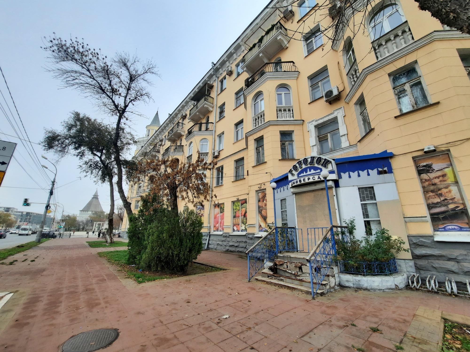 Сдать помещение свободного назначения за 501 280 рублей на г. Астрахань, Кировский район, ул. Адмиралтейская, 8