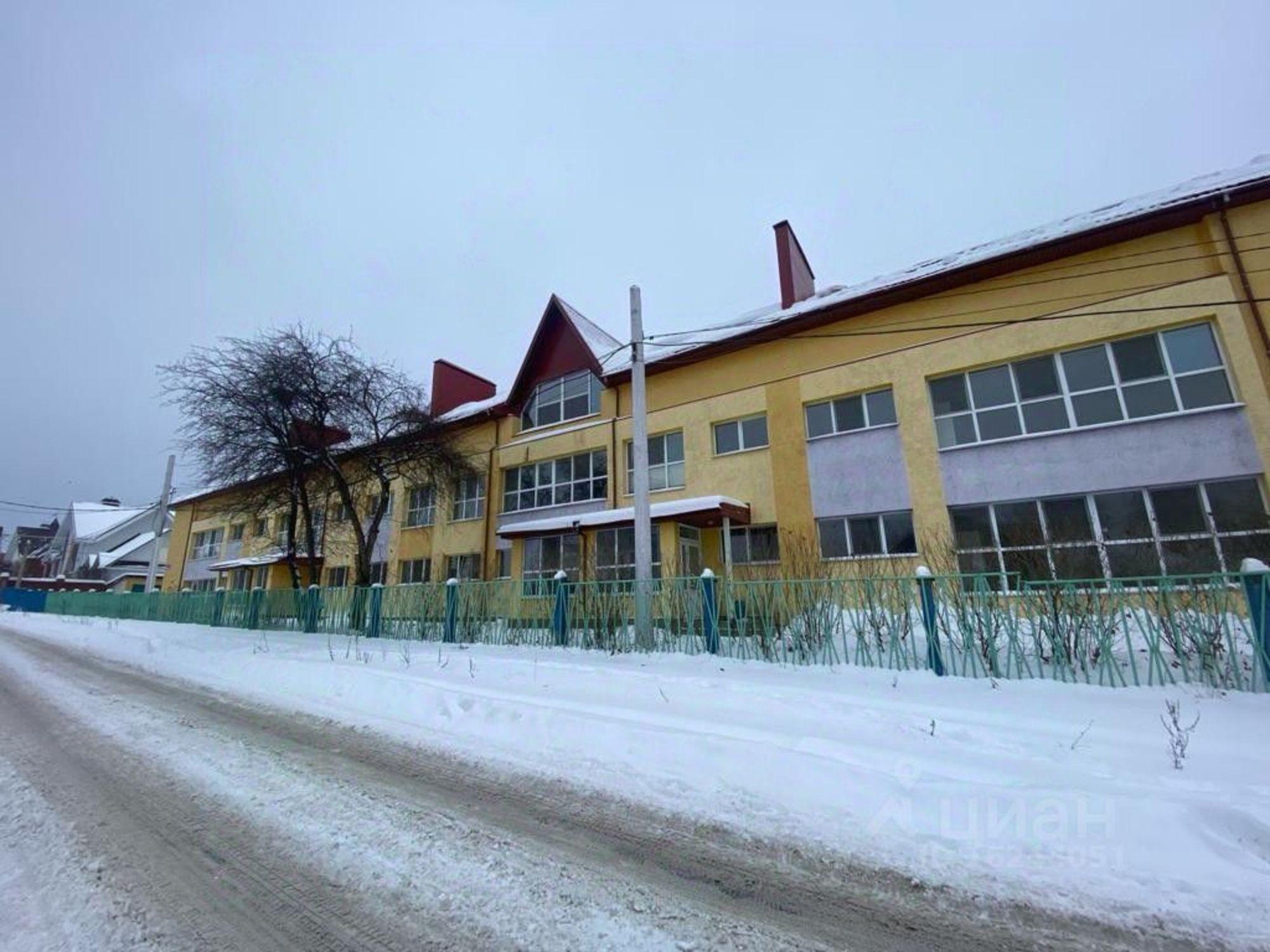 Купить ОСЗ, отдельно стоящее здание за 85 000 900 рублей на улица Коммуны, 3