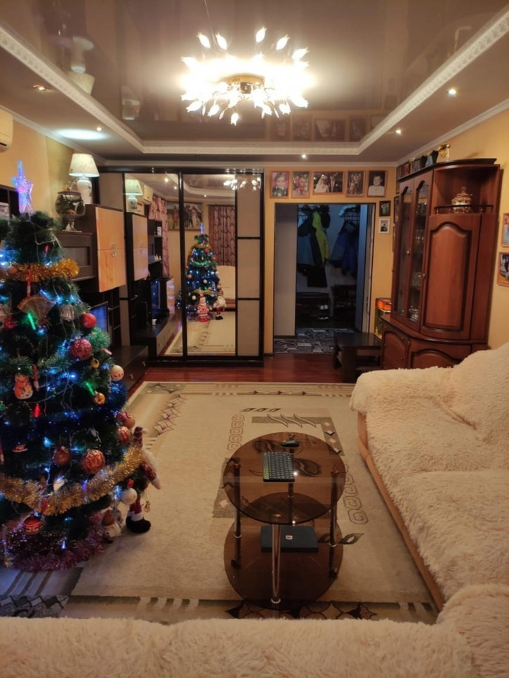 3-комн квартира г. Астрахань, Кировский район,  ул. Куликова, д .66, корп.1