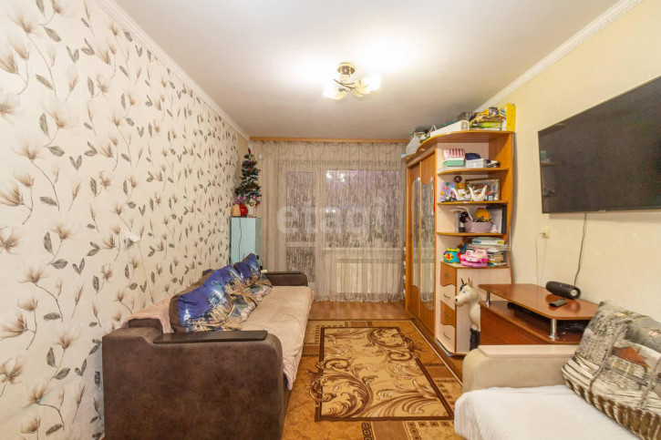 1-комн квартира Бархатовой, 8