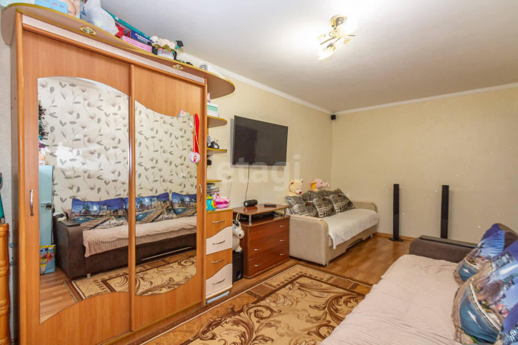 1-комн квартира Бархатовой, 8