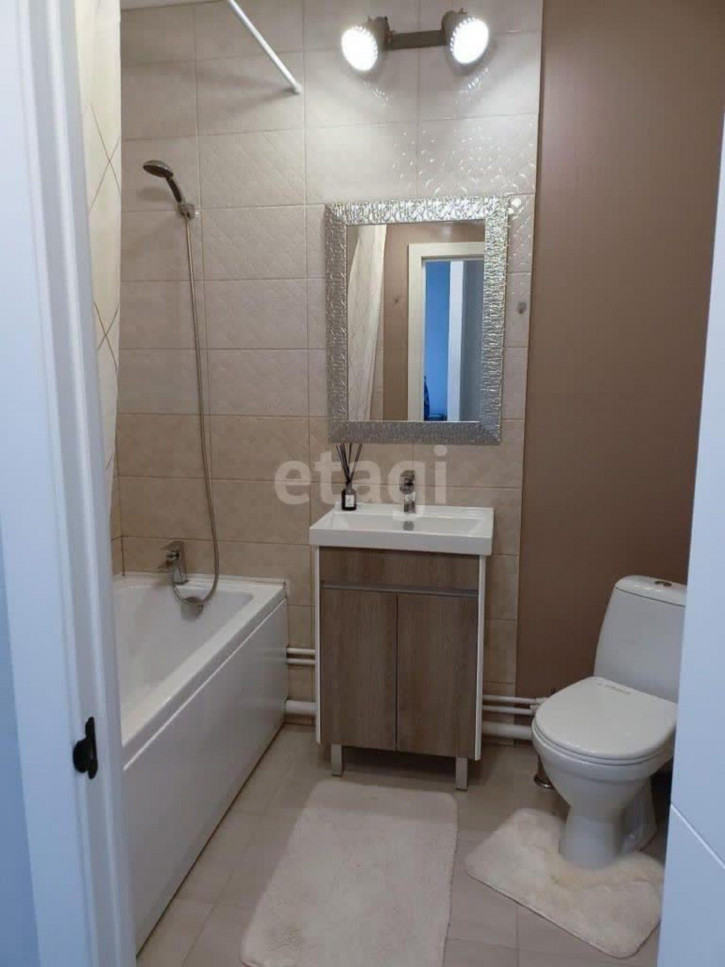1-комн квартира Газовиков, 73/1