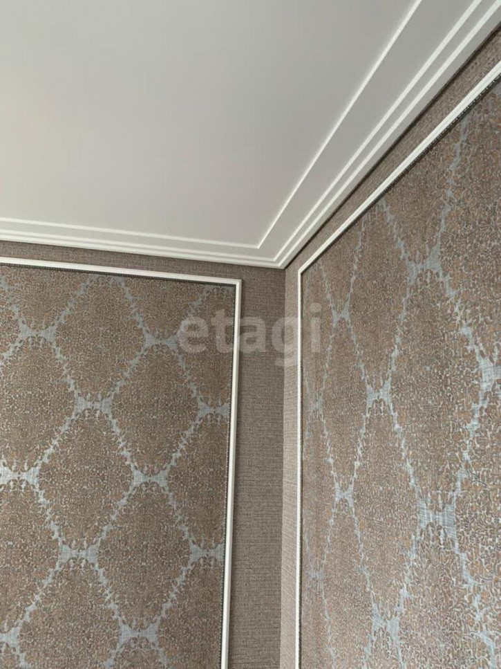 2-комн квартира Эрвье, 30/3