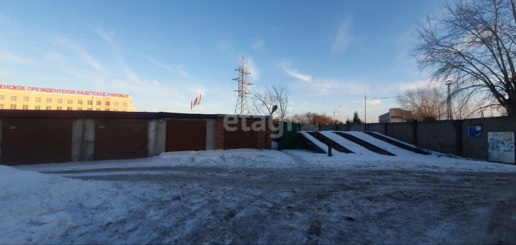Гараж/парковка Клары Цеткин 39