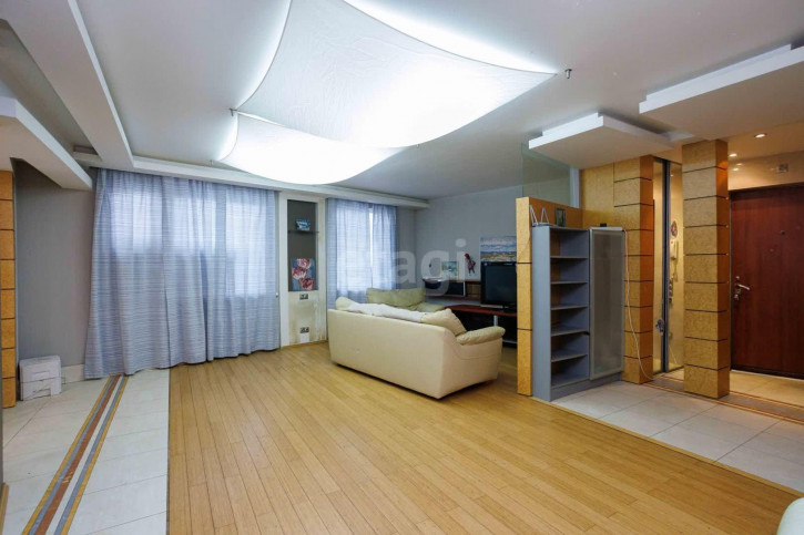 4-комн квартира Родонитовая, 5