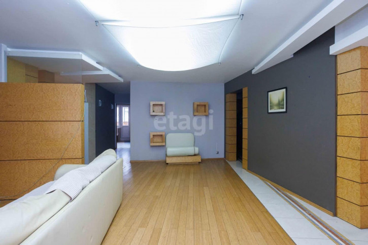 4-комн квартира Родонитовая, 5