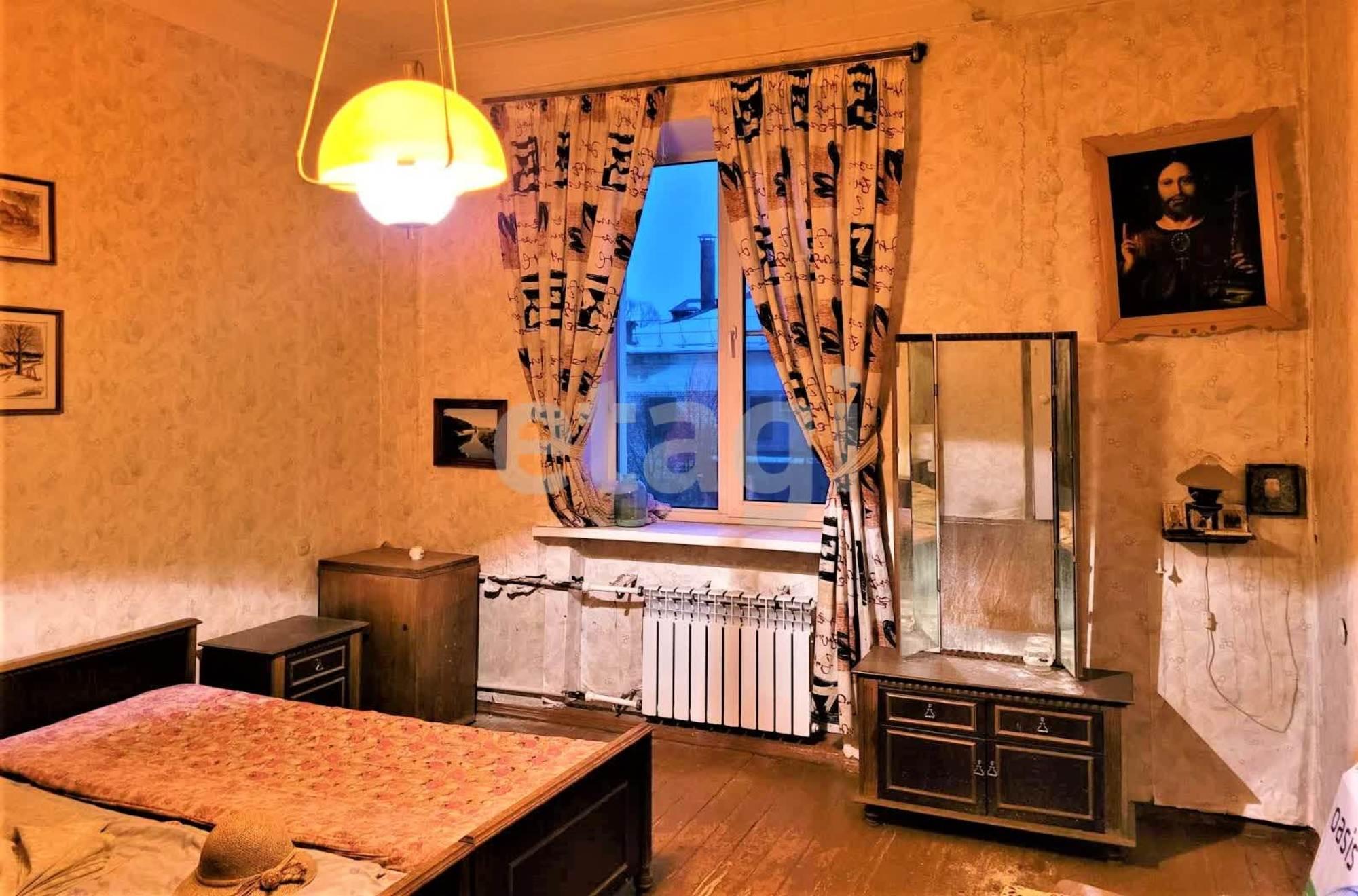 Купить квартиру за 4 550 000 рублей на Комсомольская улица