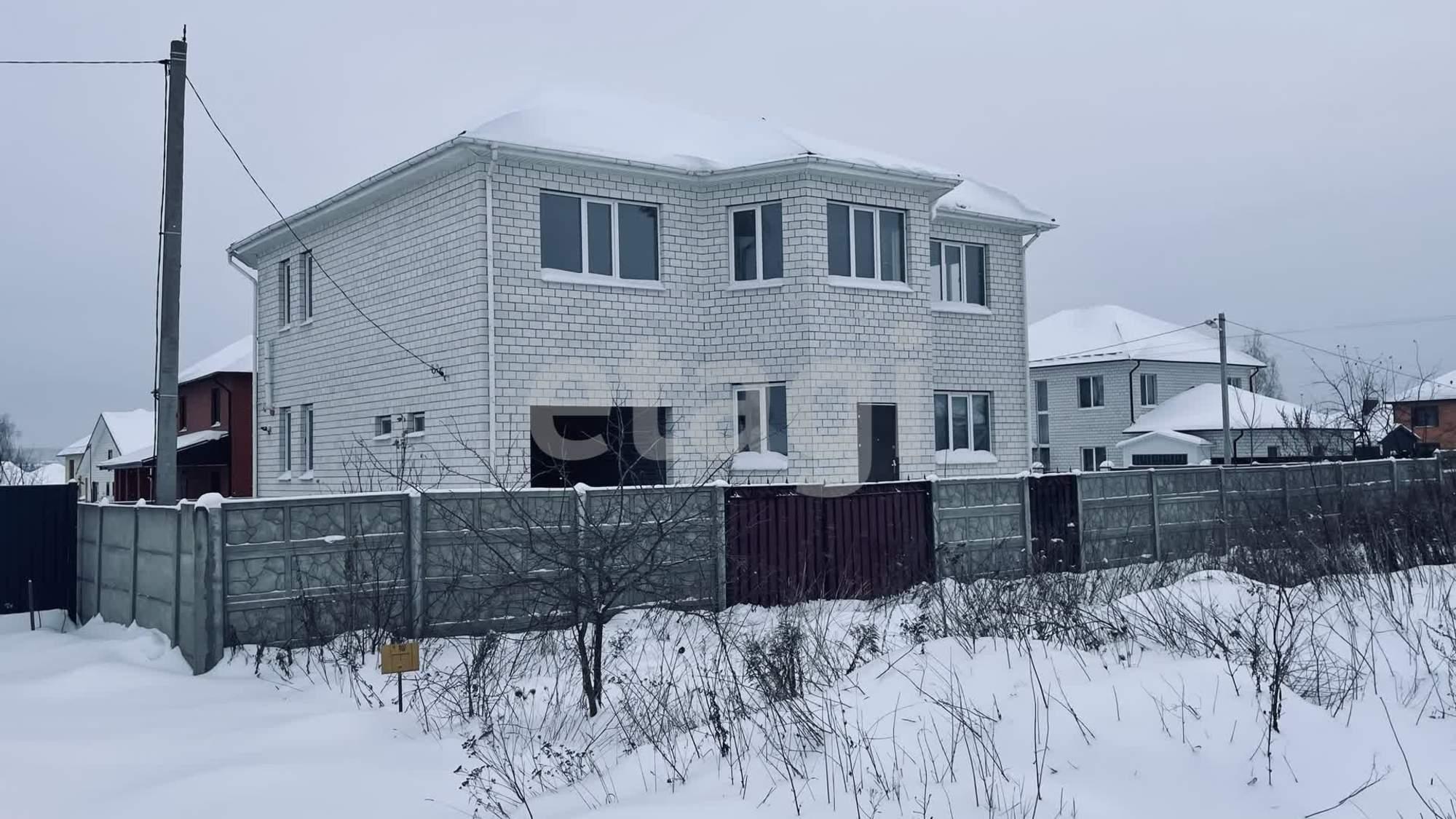 Купить дачу, дом, коттедж за 11 100 000 рублей на Центральная улица