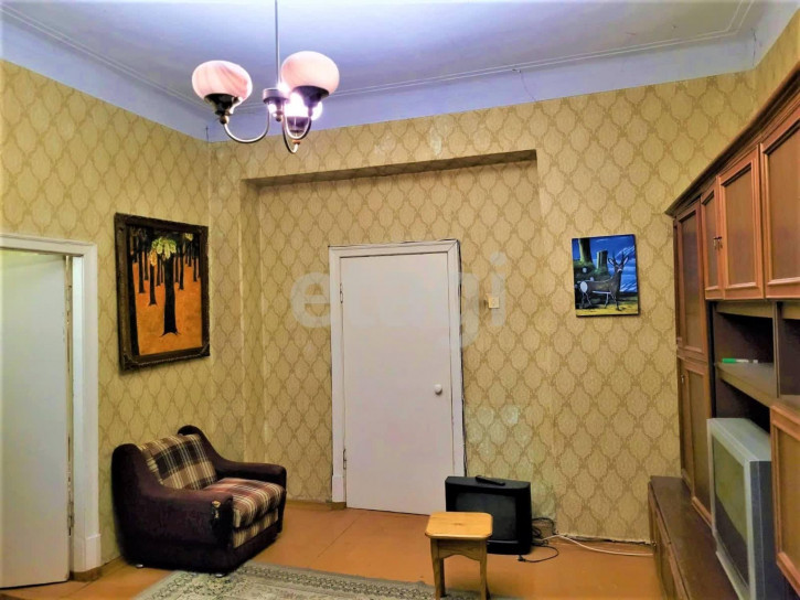 4-комн квартира Комсомольская улица